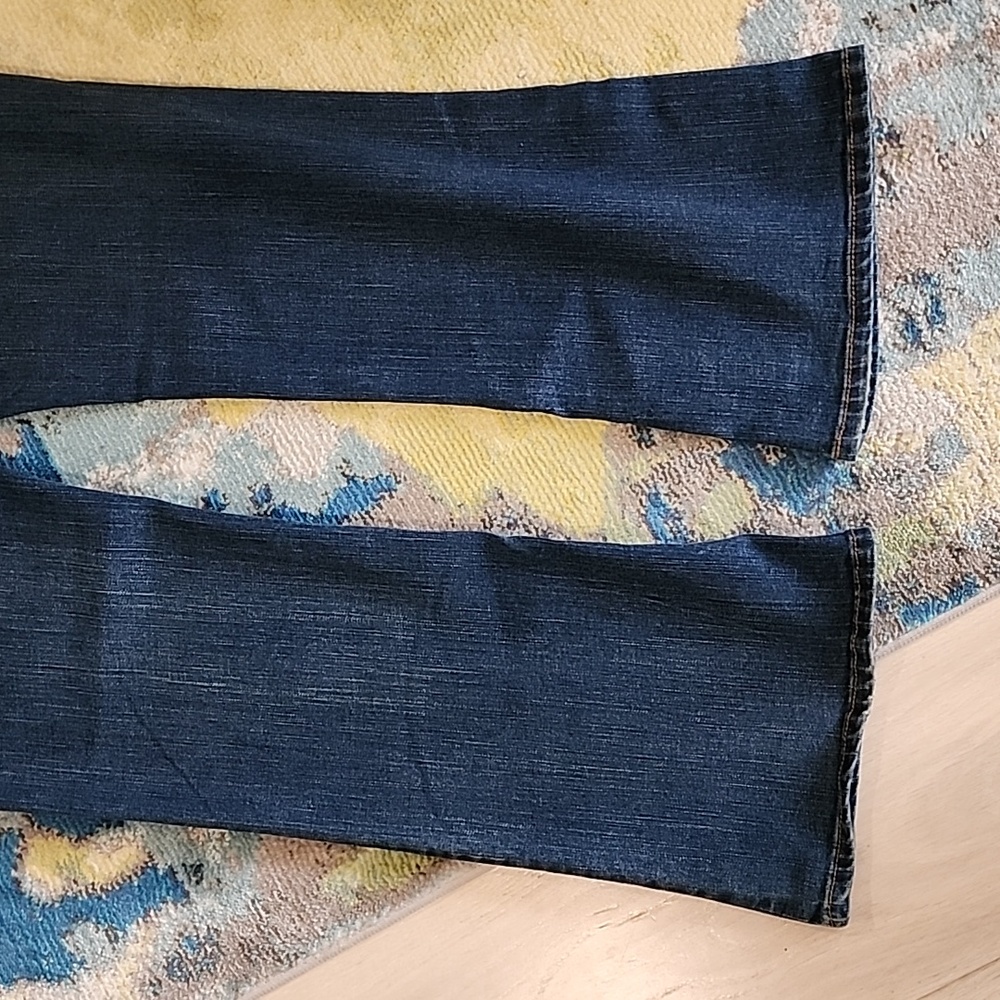 SOLD SOLDAmerican Eagle Skinny Kick Jeans Size 12 Short EUC - Picture 7 of 9